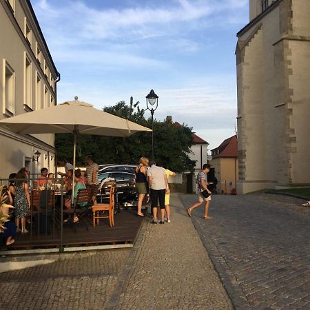 Rezidence Zvon Hotel Znojmo Buitenkant foto