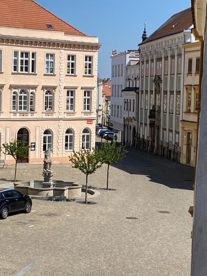 Rezidence Zvon Hotel Znojmo Buitenkant foto
