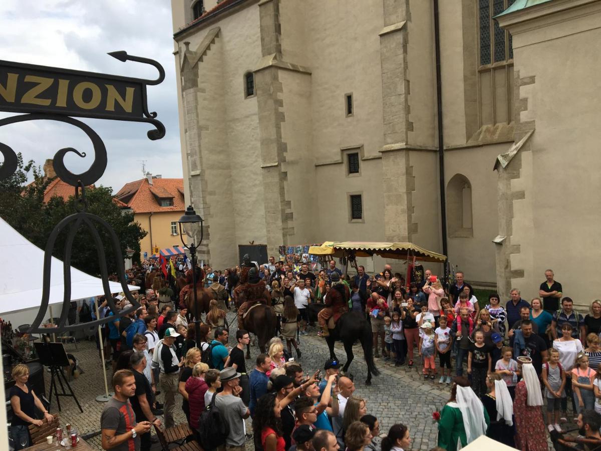Rezidence Zvon Hotel Znojmo Buitenkant foto