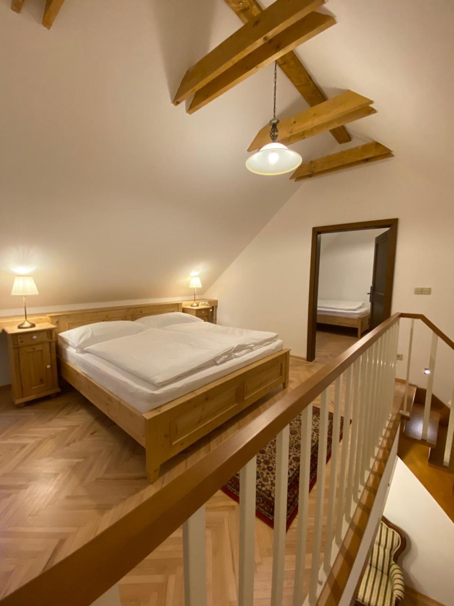 Rezidence Zvon Hotel Znojmo Buitenkant foto