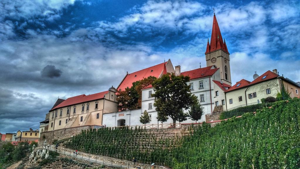 Rezidence Zvon Hotel Znojmo Buitenkant foto